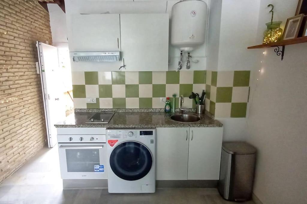 Appartamento Triana Boho Azotea - ático La Galatea Siviglia Esterno foto